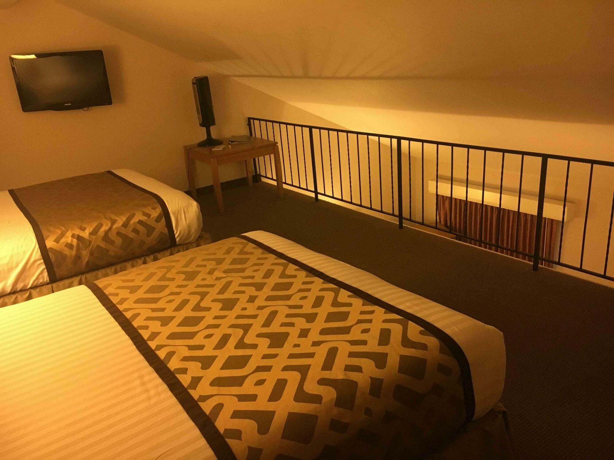 Rivertree Inn & Suites Clarkston Ngoại thất bức ảnh